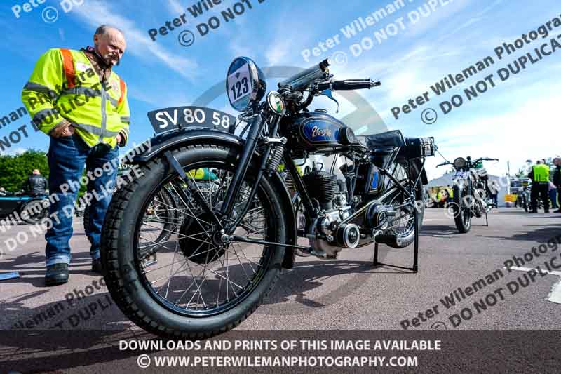 Vintage motorcycle club;eventdigitalimages;no limits trackdays;peter wileman photography;vintage motocycles;vmcc banbury run photographs